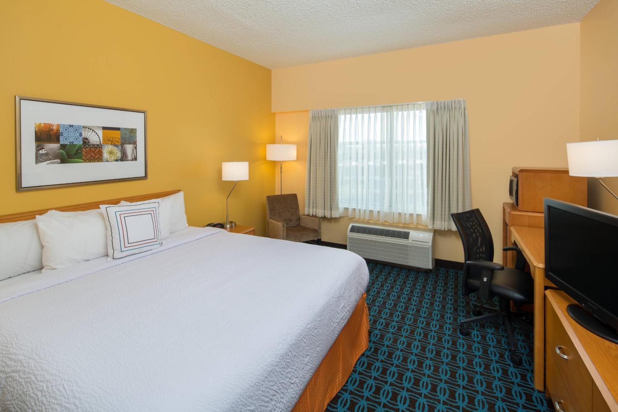 Fairfield Inn & Suites By Marriott San Antonio Airport/North Star Mall Екстер'єр фото