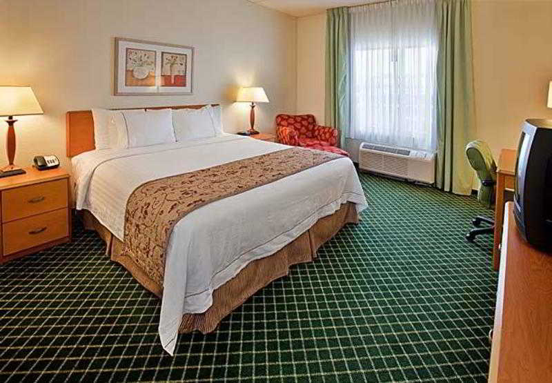 Fairfield Inn & Suites By Marriott San Antonio Airport/North Star Mall Екстер'єр фото